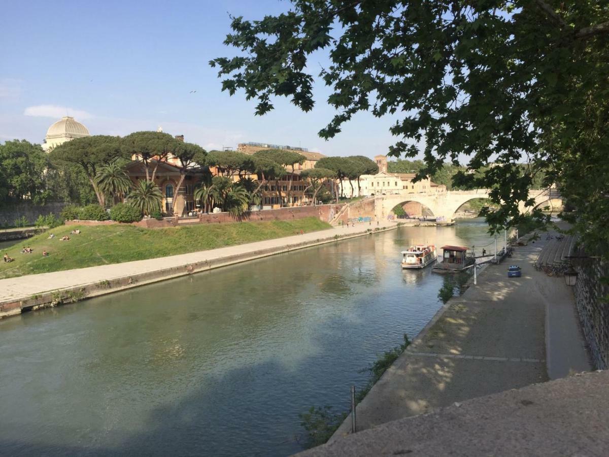 Sunny Side Trastevere Rome Bagian luar foto